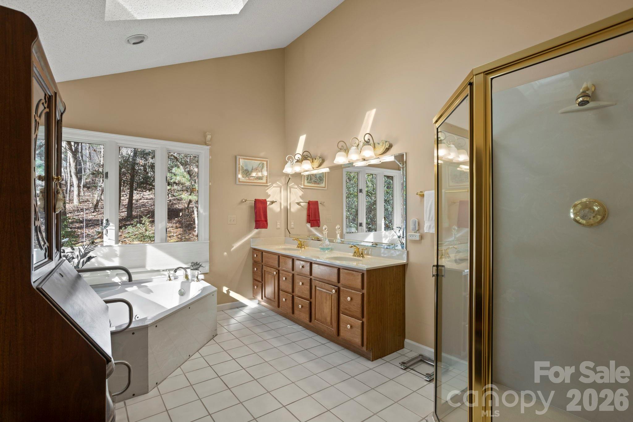 231 Greenleaf Drive — Flat Rock
