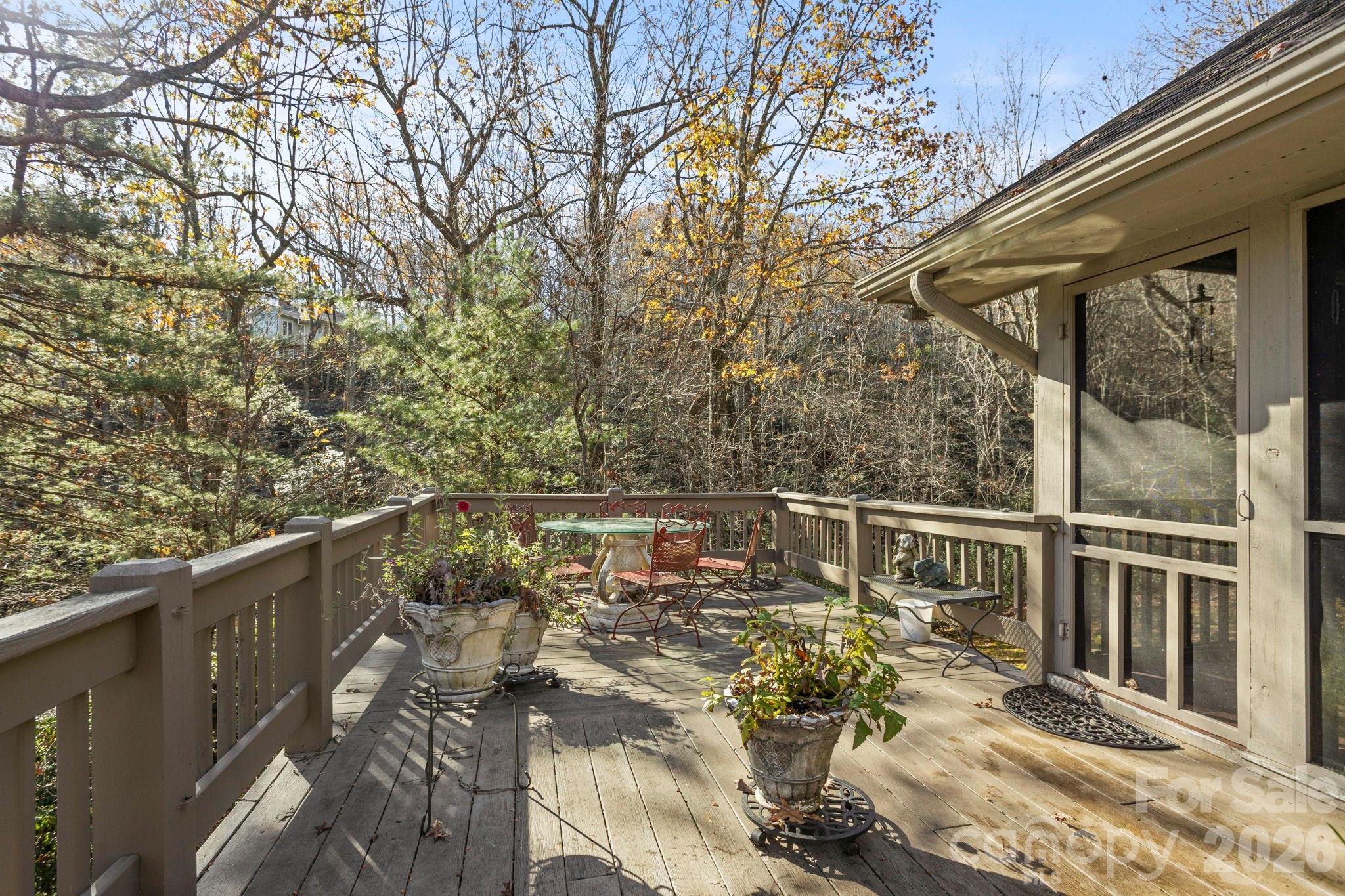 231 Greenleaf Drive — Flat Rock