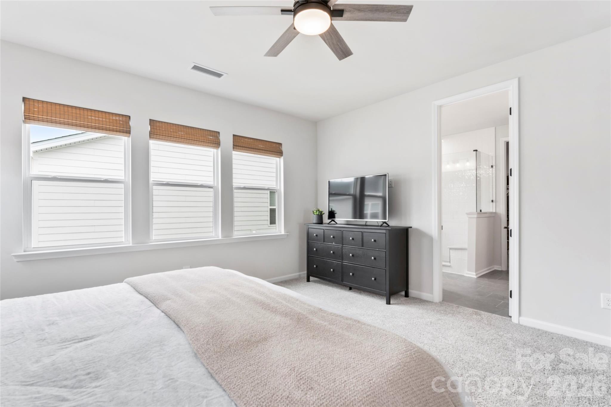 5730 Clear Creek Lane — Charlotte