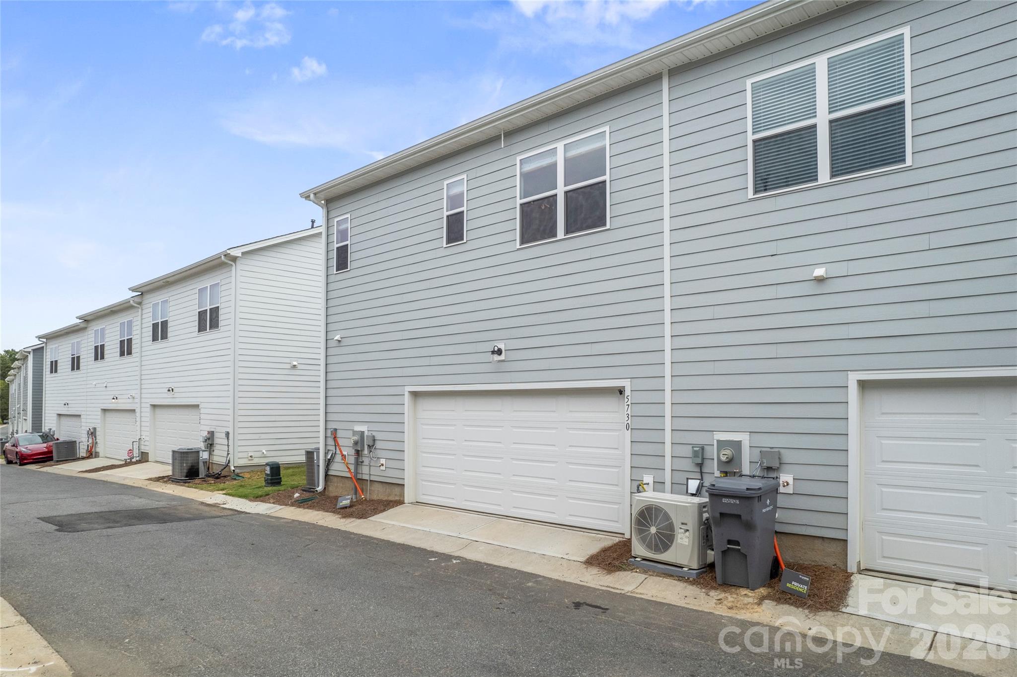 5730 Clear Creek Lane — Charlotte