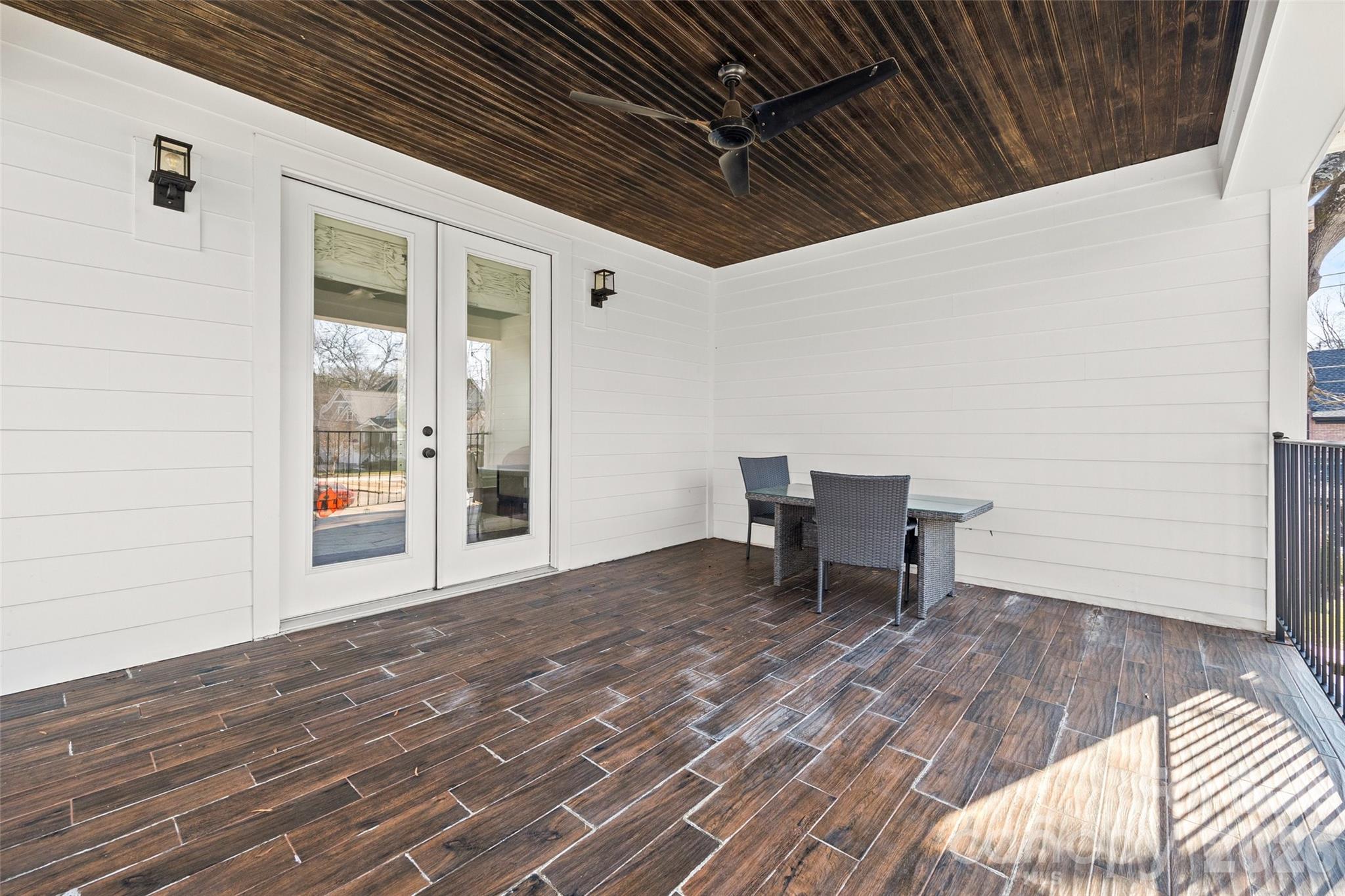 2336 Springdale Avenue — Charlotte