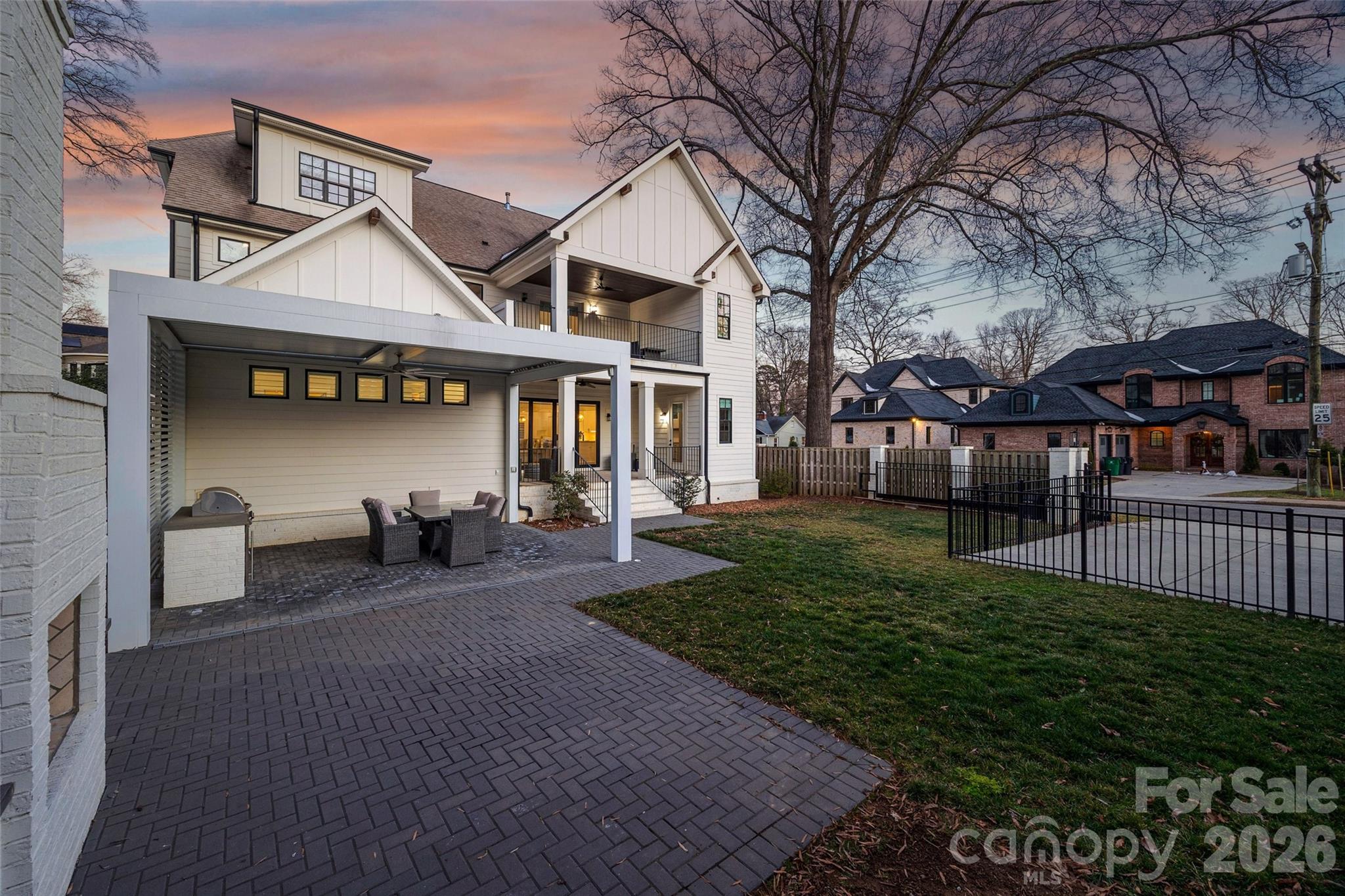2336 Springdale Avenue — Charlotte