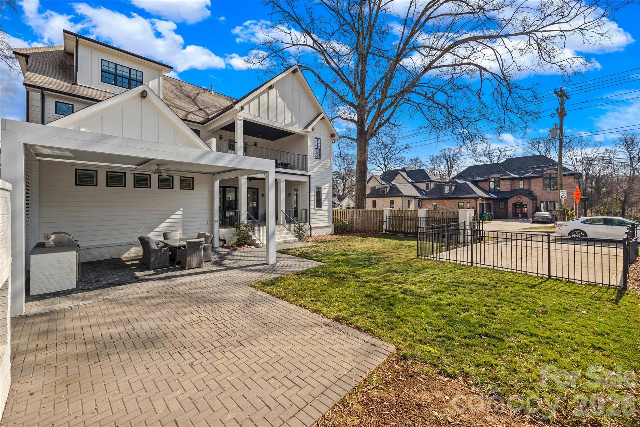 2336 Springdale Avenue — Charlotte