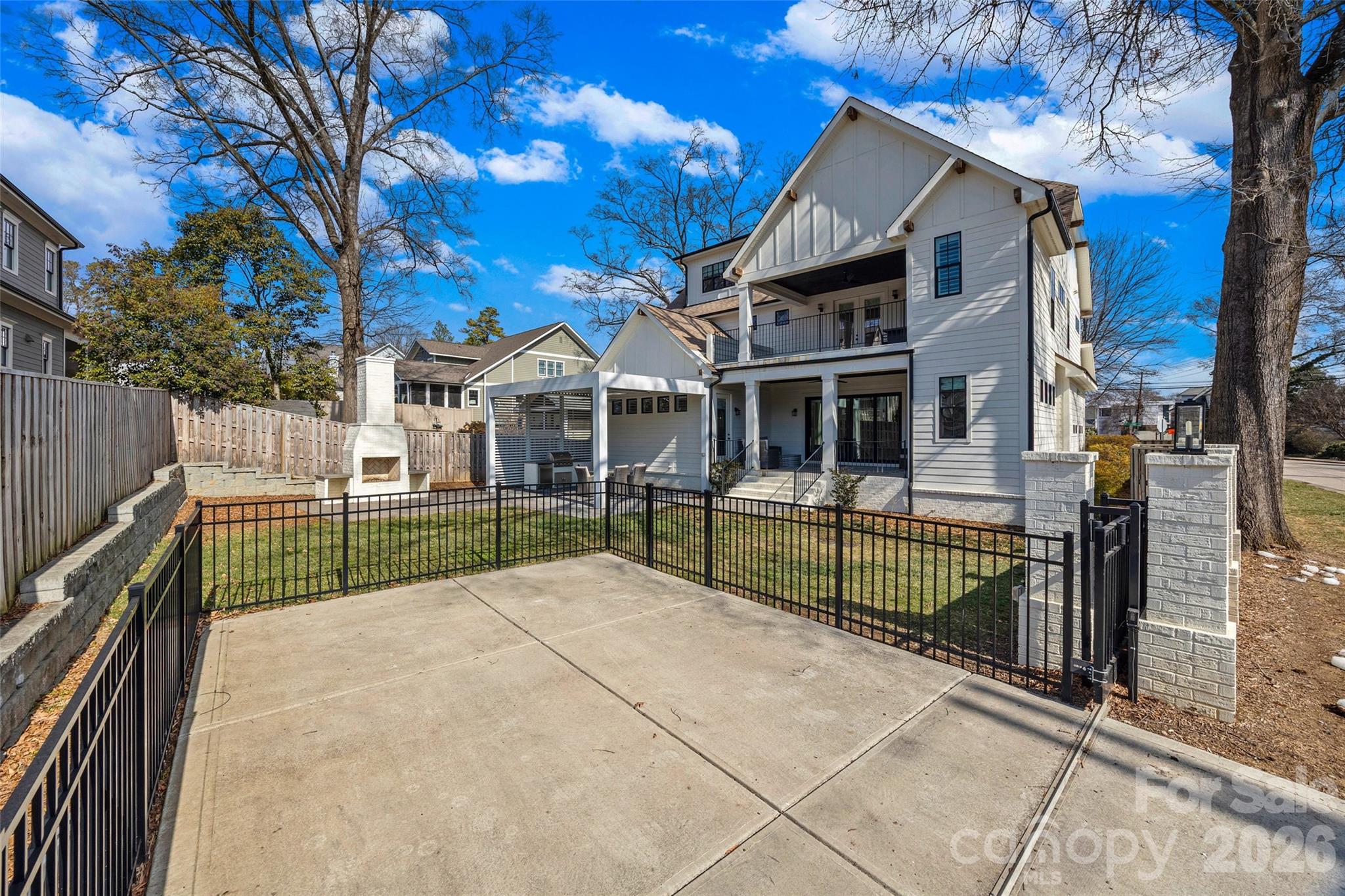 2336 Springdale Avenue — Charlotte