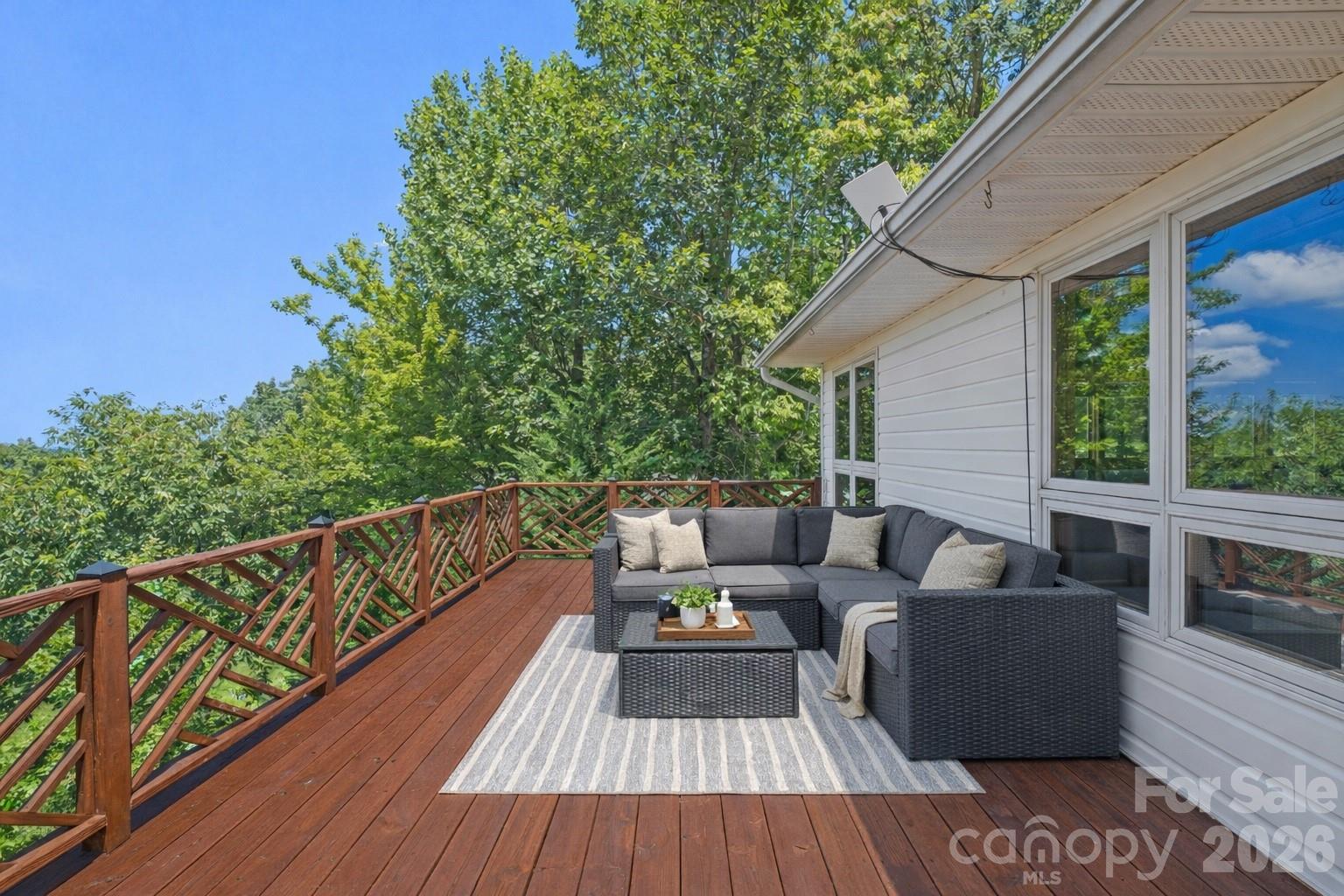 5545 Pine Ridge Drive — Connelly Springs