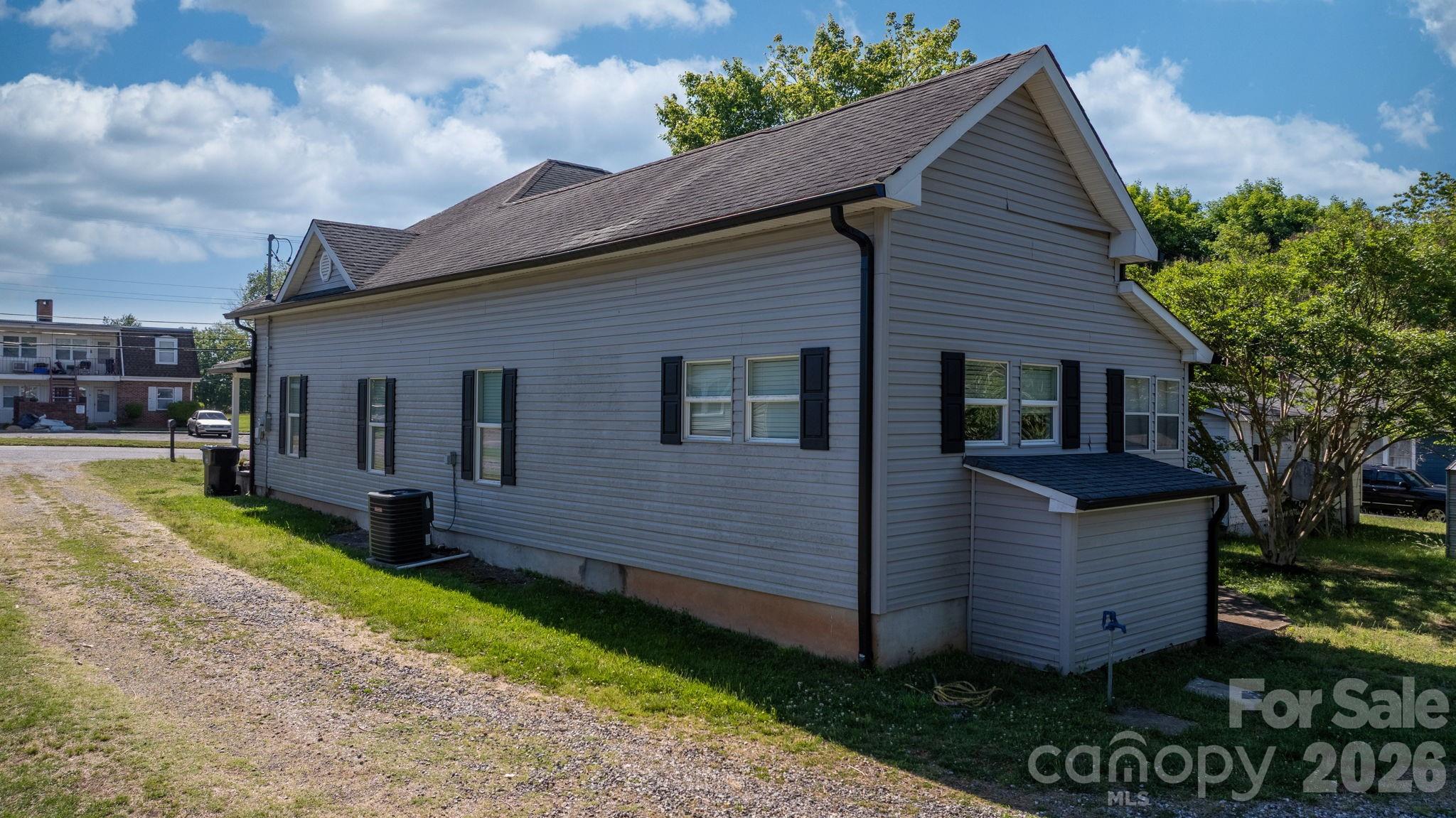 308 Park Avenue — Morganton