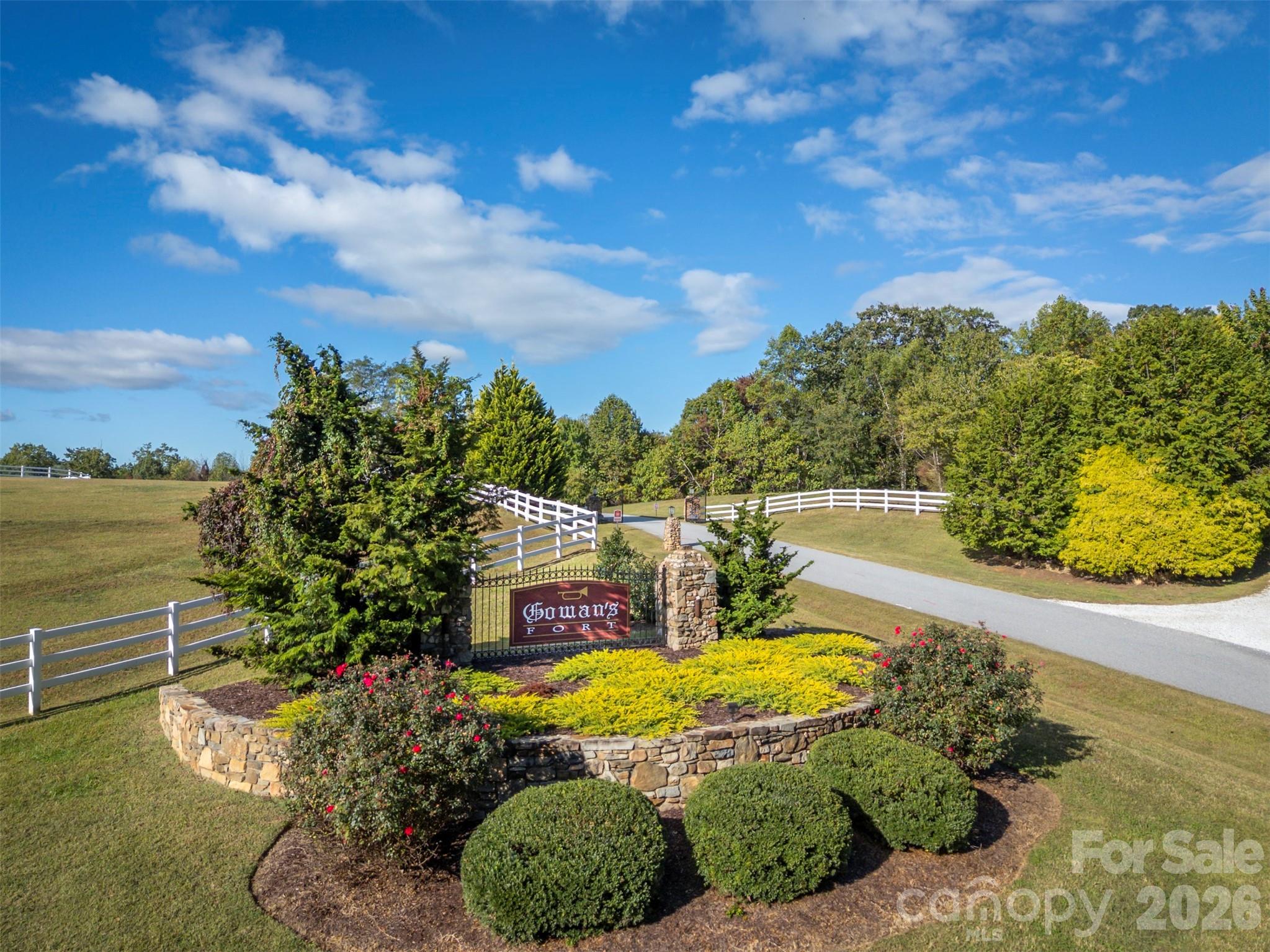 100 Pardo Road — Landrum