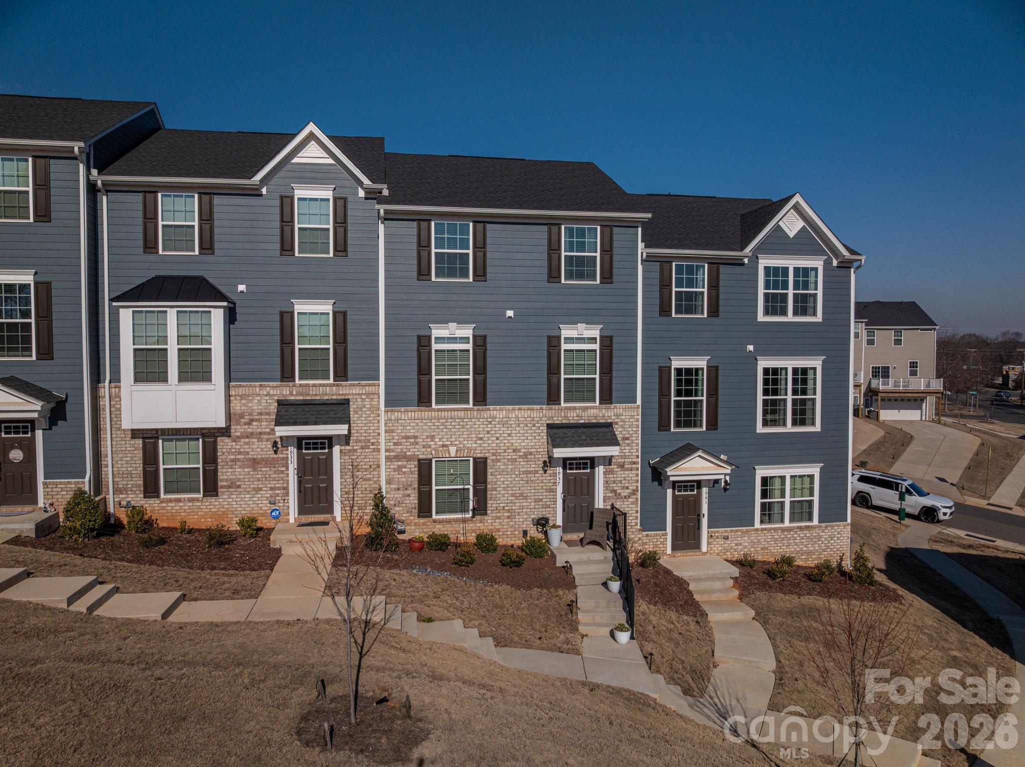 1937 Tupelo Grove Lane — Gastonia