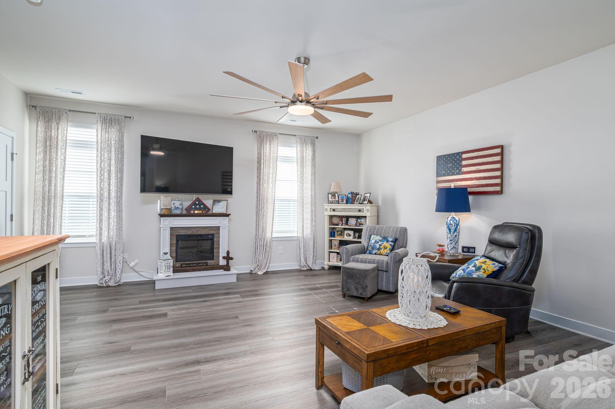 1937 Tupelo Grove Lane — Gastonia