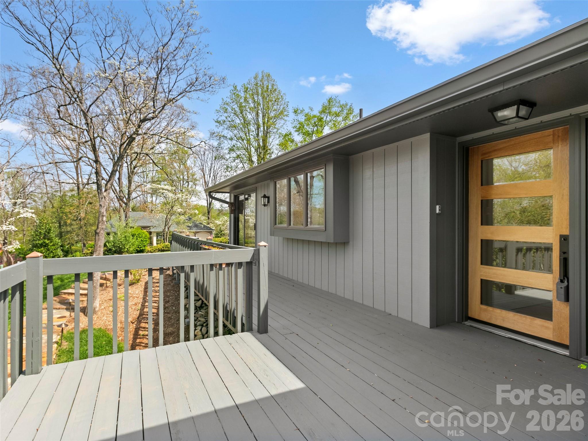 2731 Miller Lane — Hendersonville