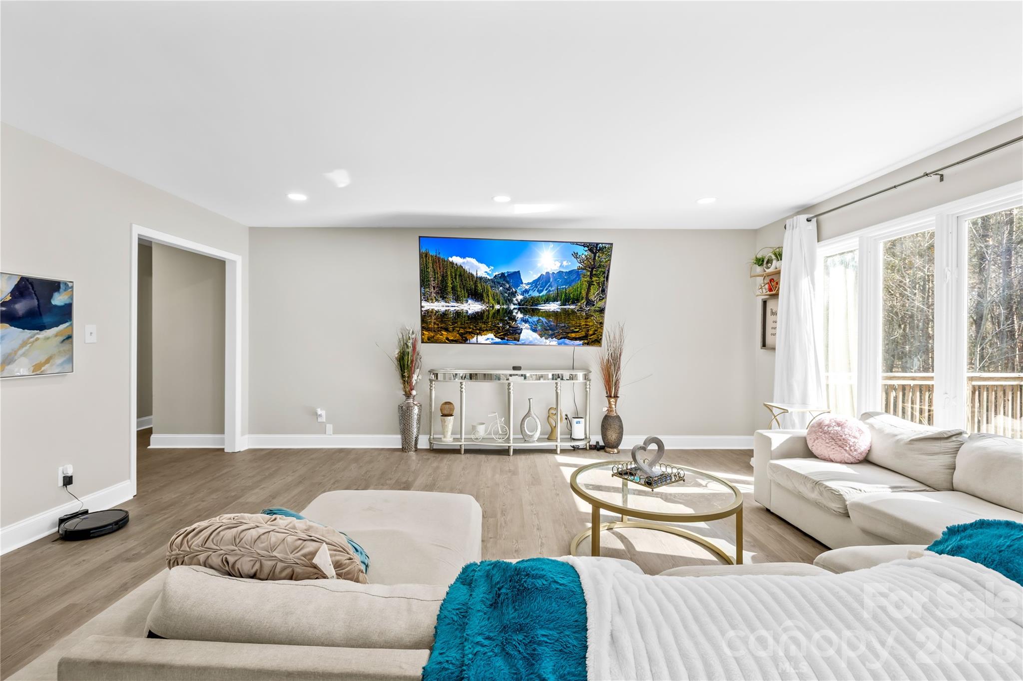 121 Rustic Way Lane — Mooresville