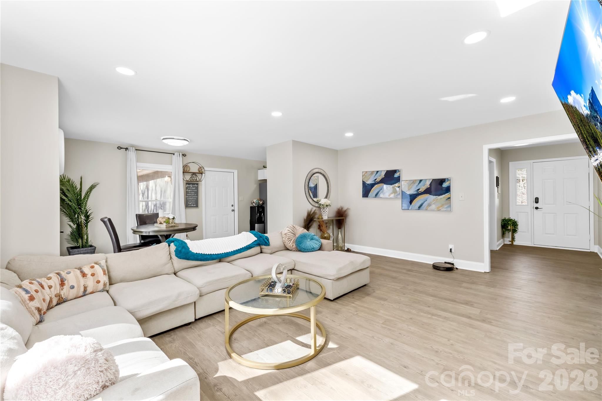 121 Rustic Way Lane — Mooresville