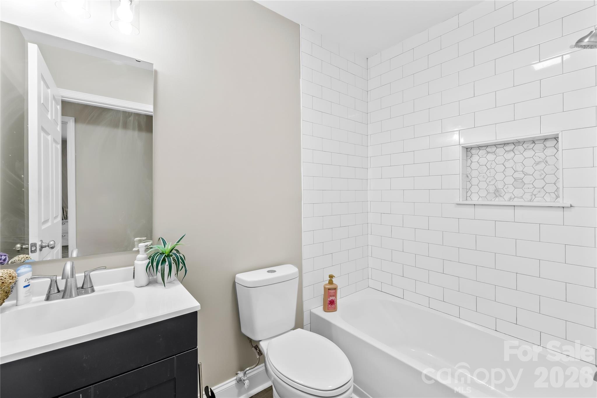 121 Rustic Way Lane — Mooresville