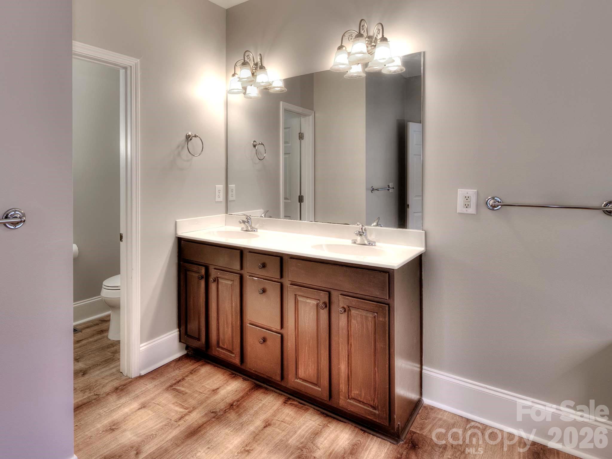 16009 Cranleigh Drive — Huntersville