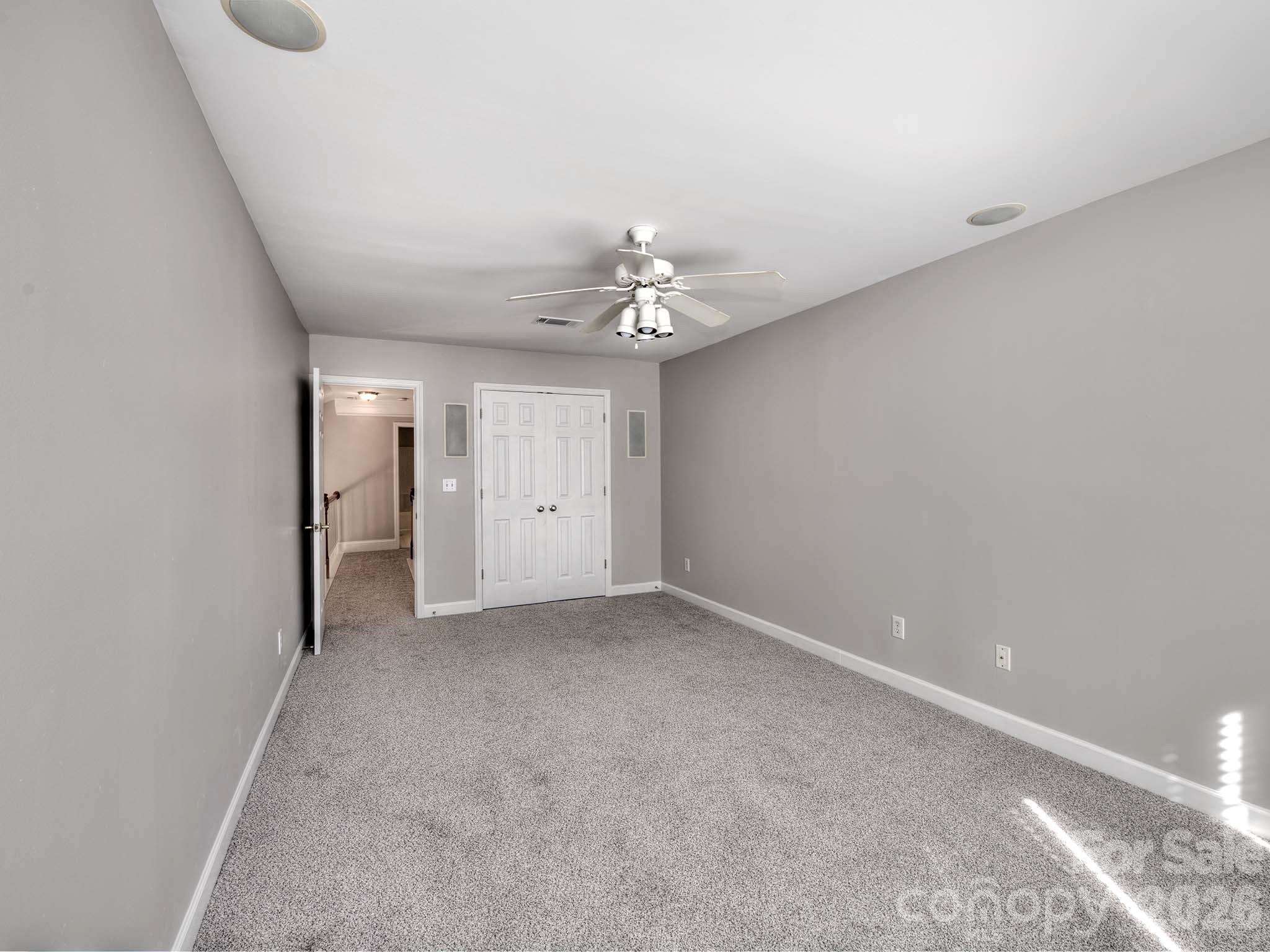 16009 Cranleigh Drive — Huntersville