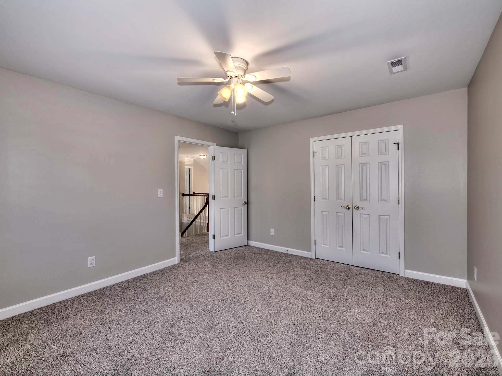 16009 Cranleigh Drive — Huntersville