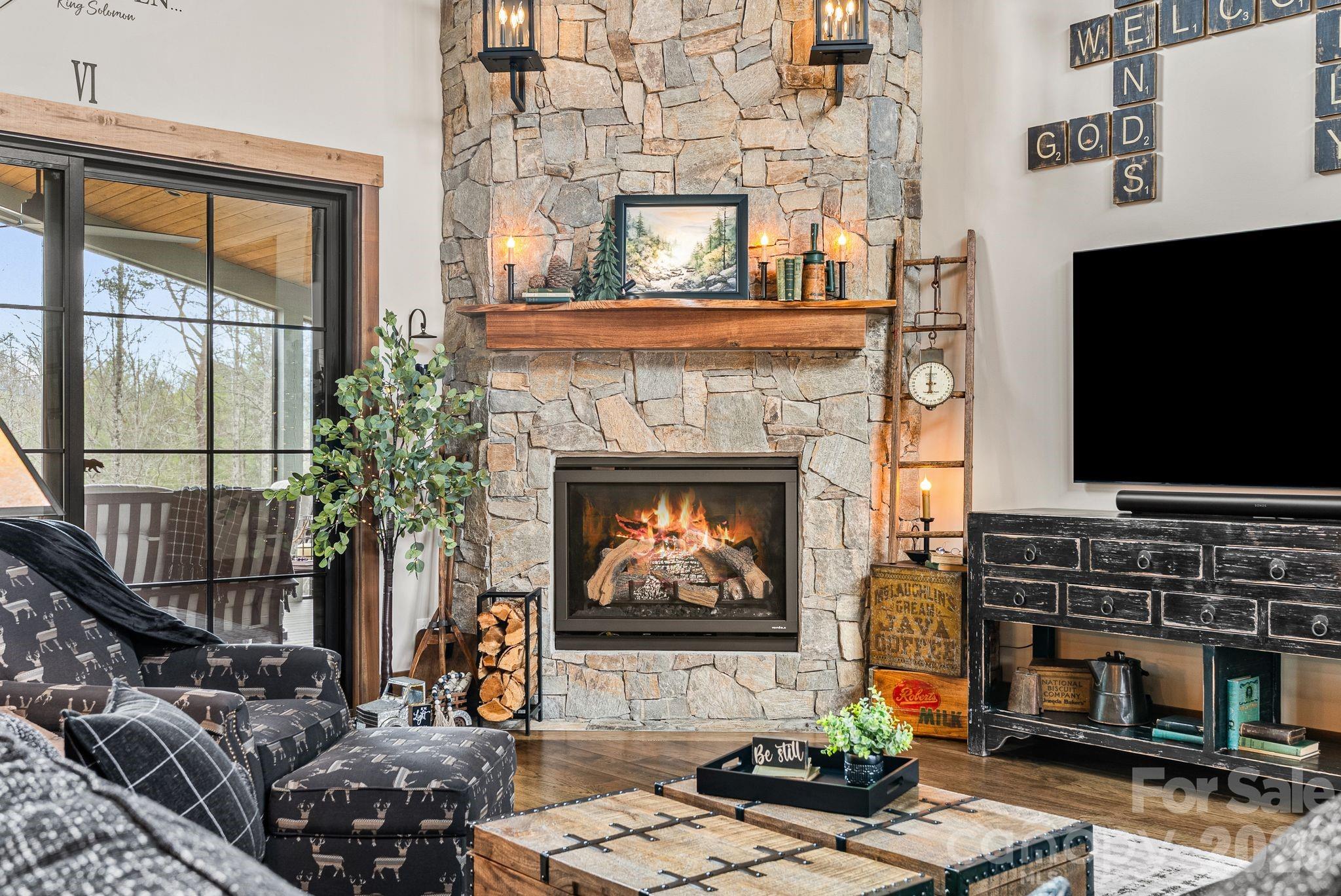 157 Riverbend Forest Drive — Asheville