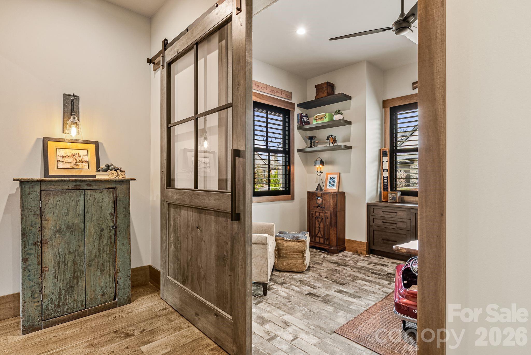 157 Riverbend Forest Drive — Asheville