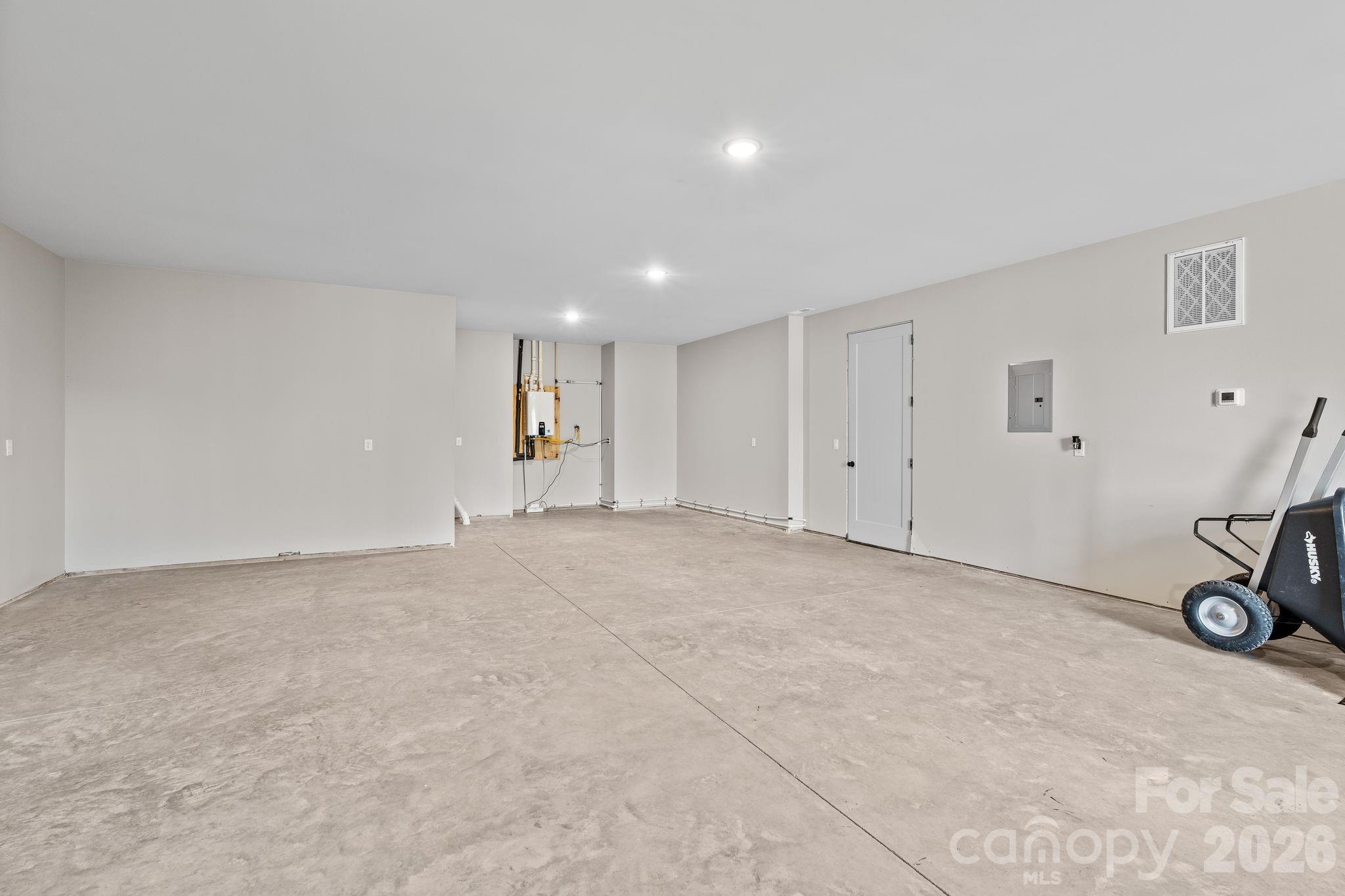 157 Riverbend Forest Drive — Asheville