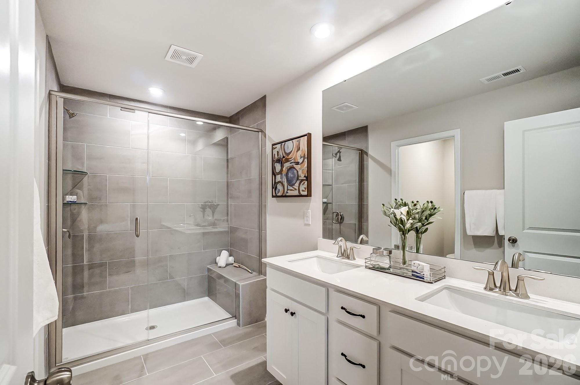 3839 Cheyney Park Drive — Charlotte