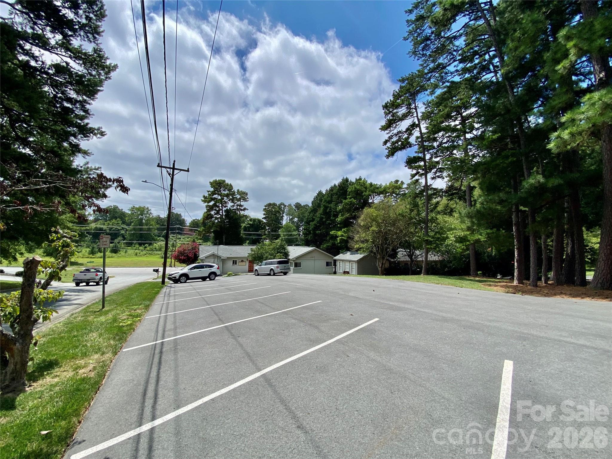 400 Statesville Boulevard — Salisbury
