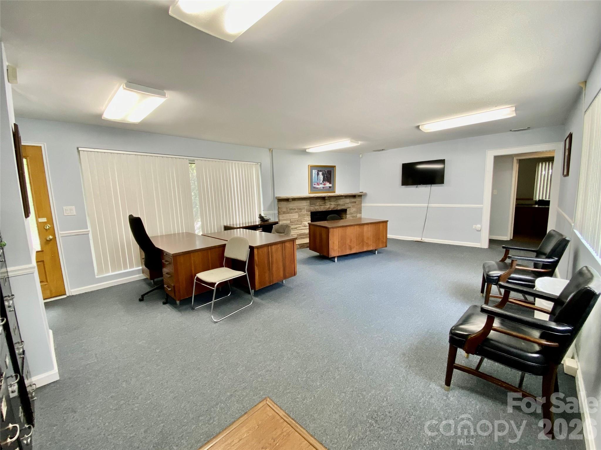 400 Statesville Boulevard — Salisbury
