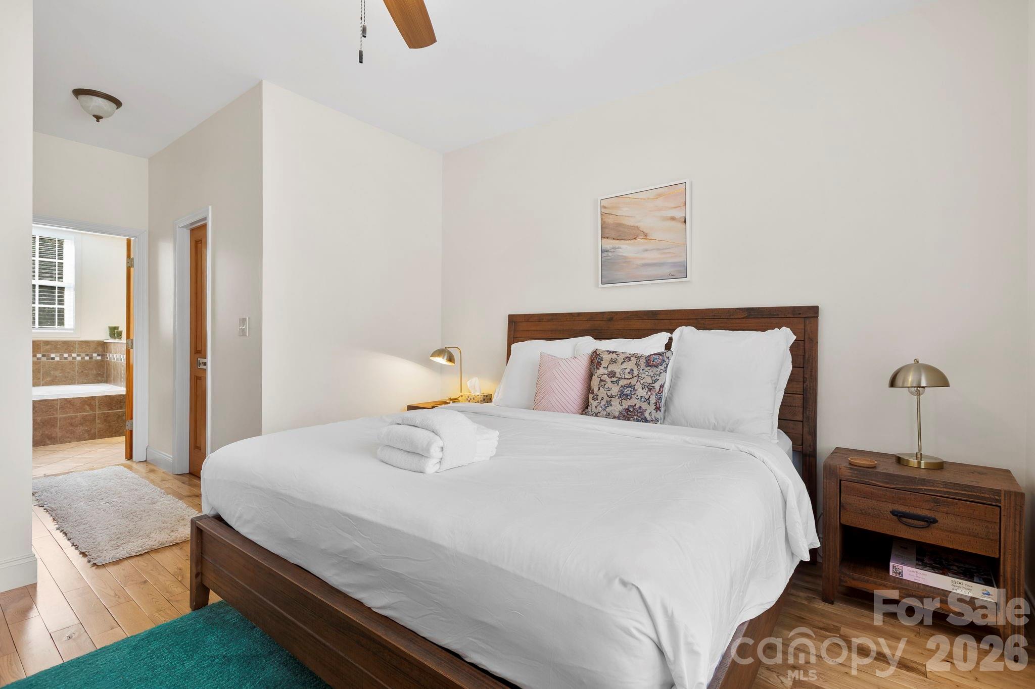 342 Old Haw Creek Road — Asheville