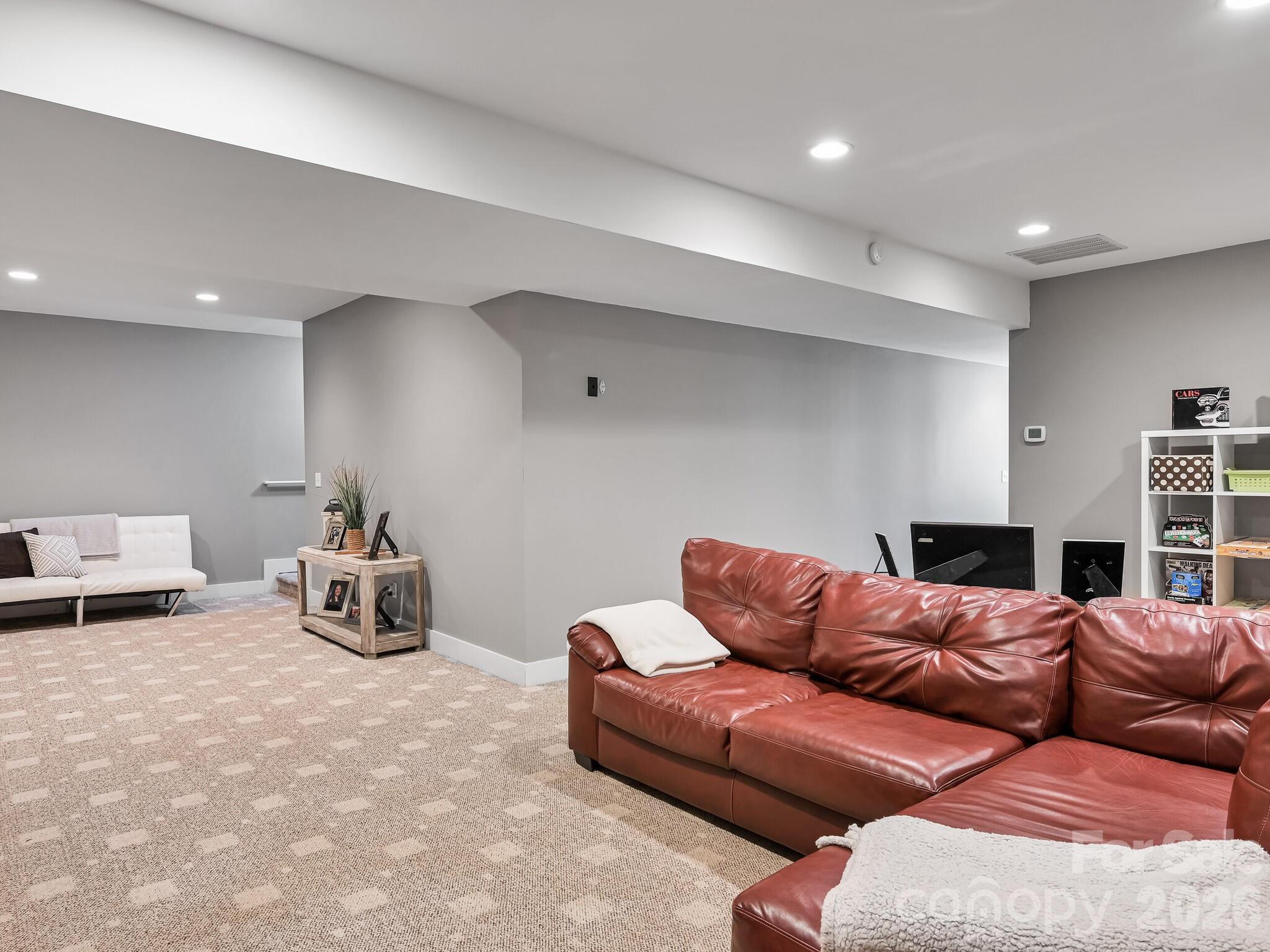 1645 Ivy Hill Road — Marshall