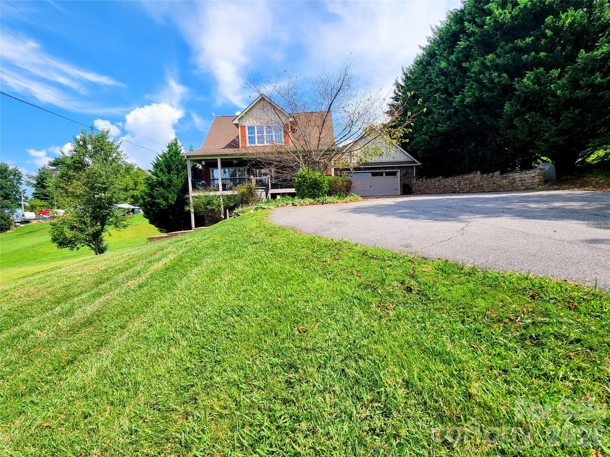 1645 Ivy Hill Road — Marshall