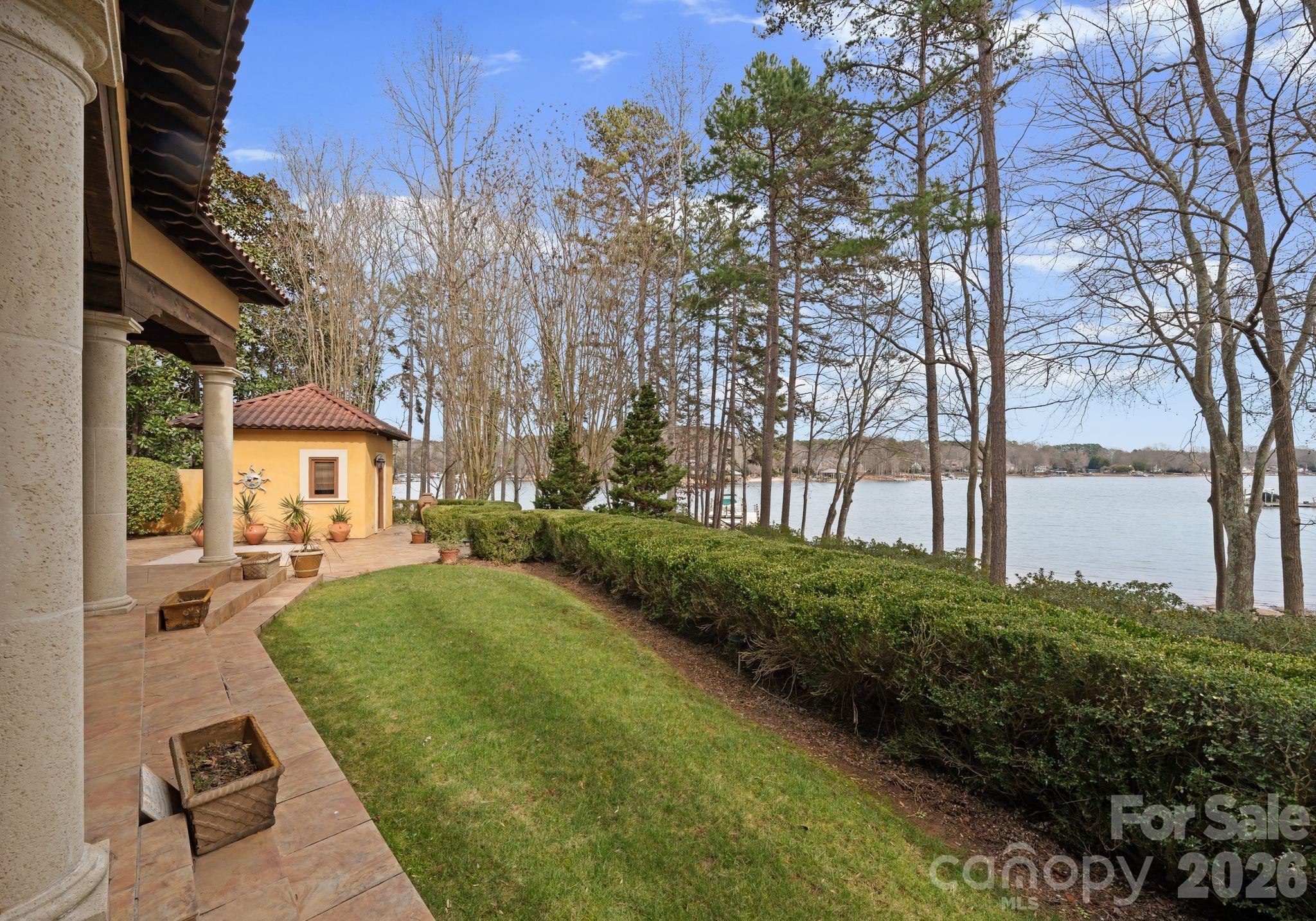 201 Brawley Harbor Place — Mooresville