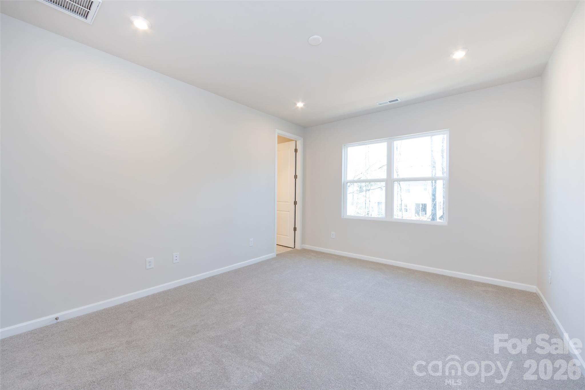 6005 Longar Lane — Charlotte