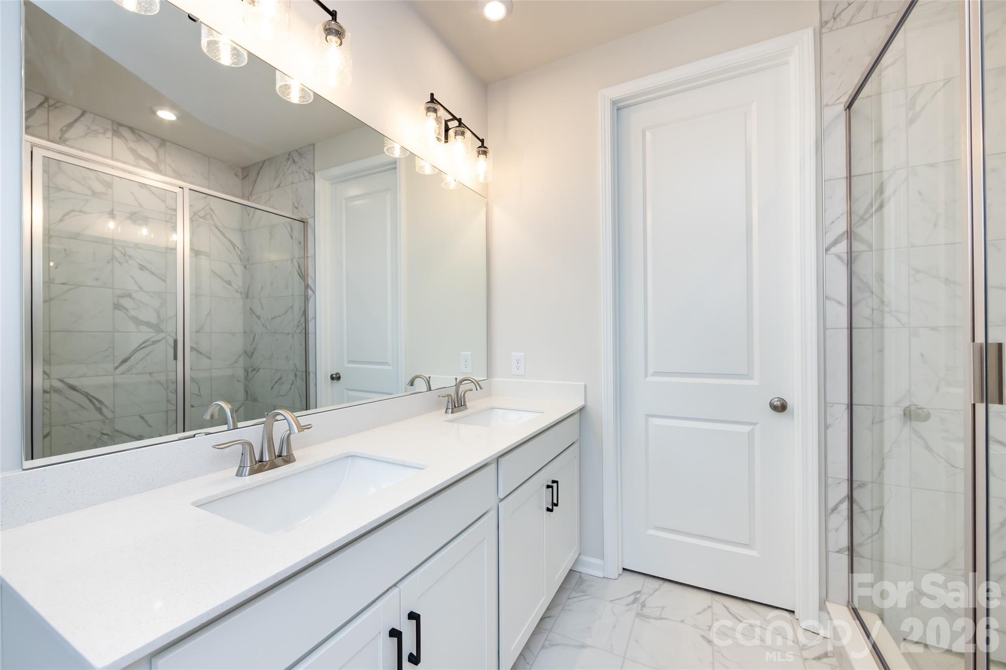 6005 Longar Lane — Charlotte
