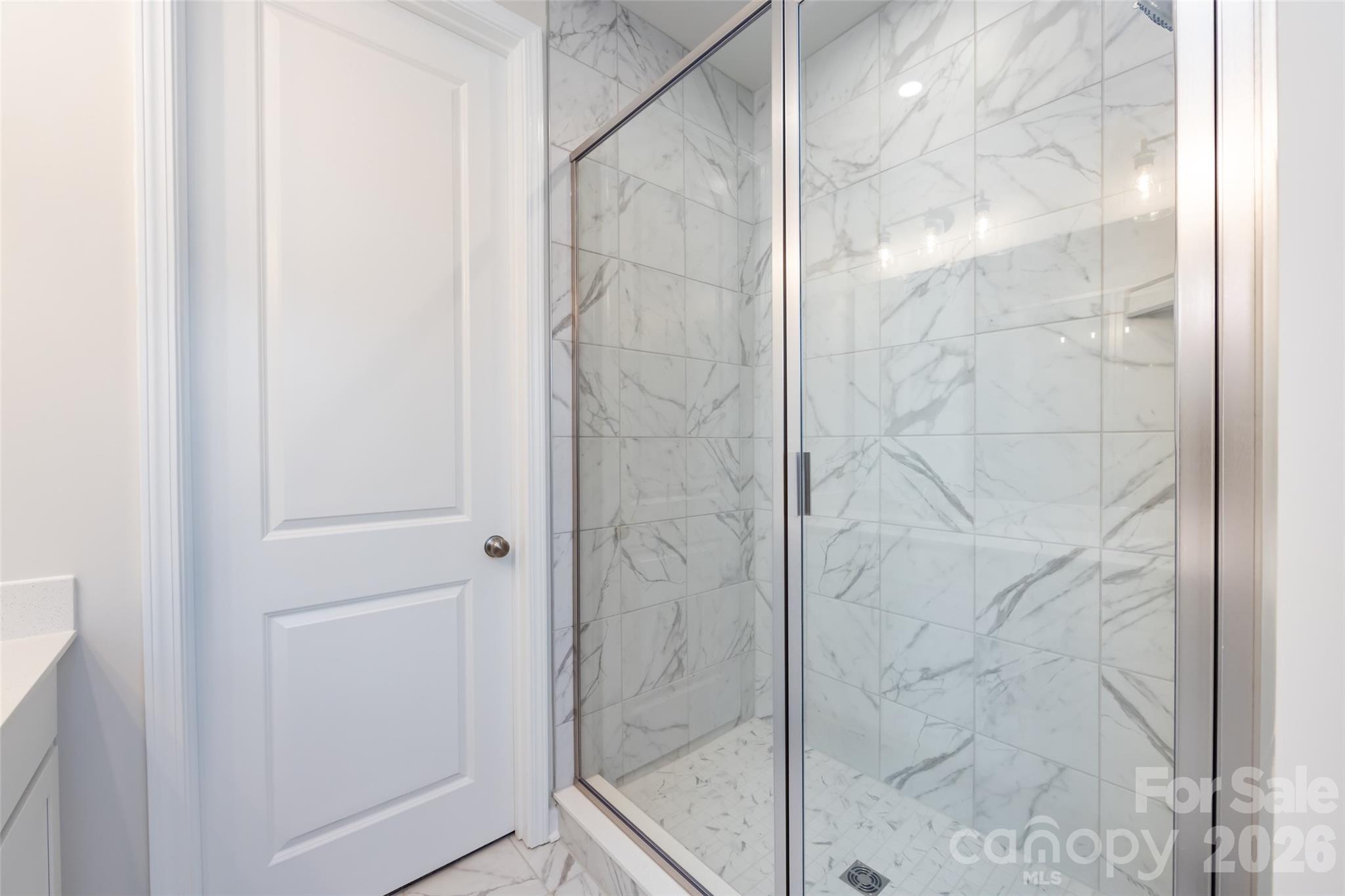 6005 Longar Lane — Charlotte