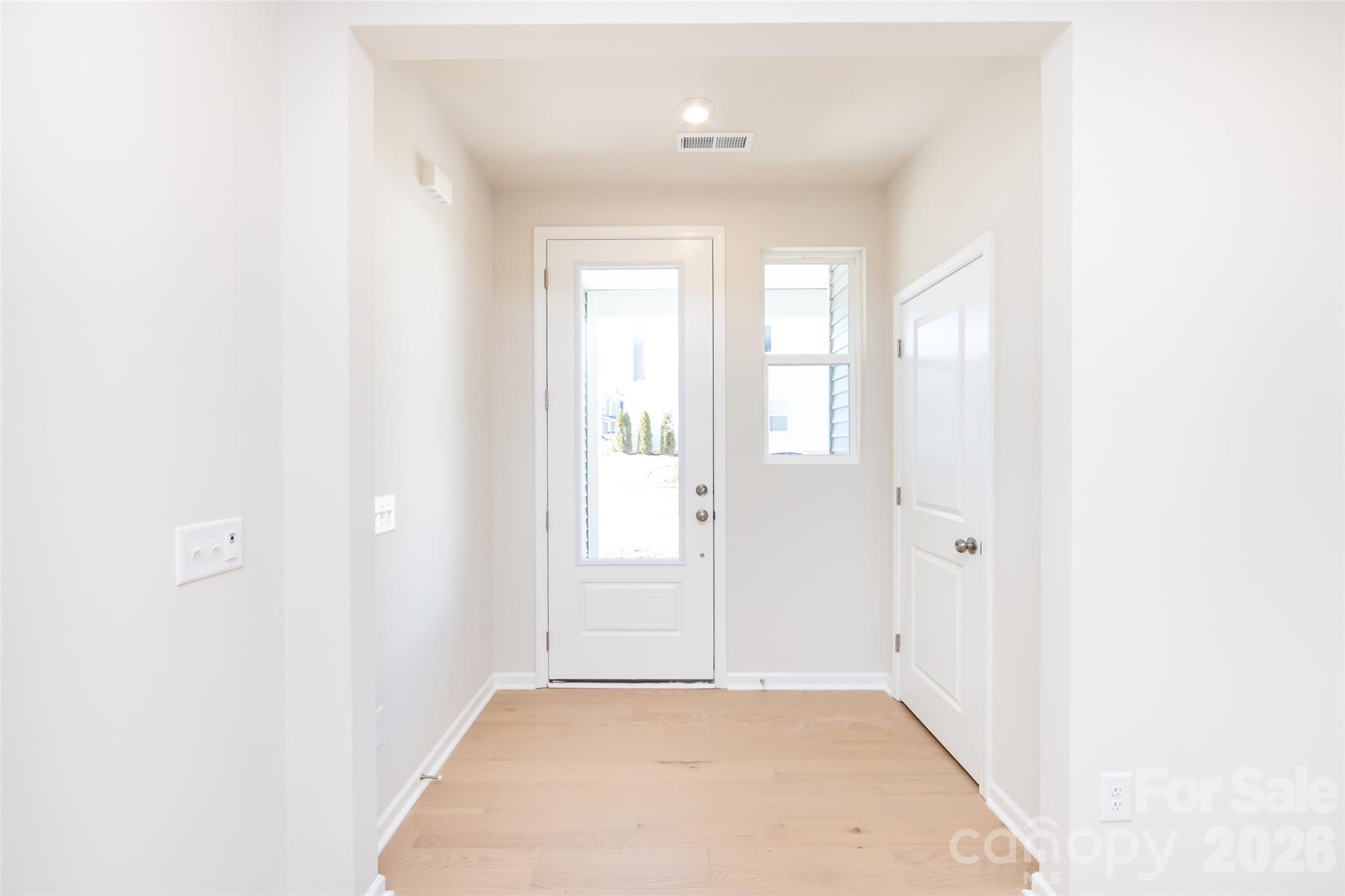 6005 Longar Lane — Charlotte