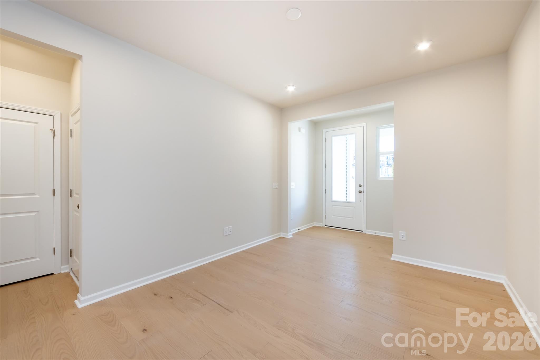 6005 Longar Lane — Charlotte