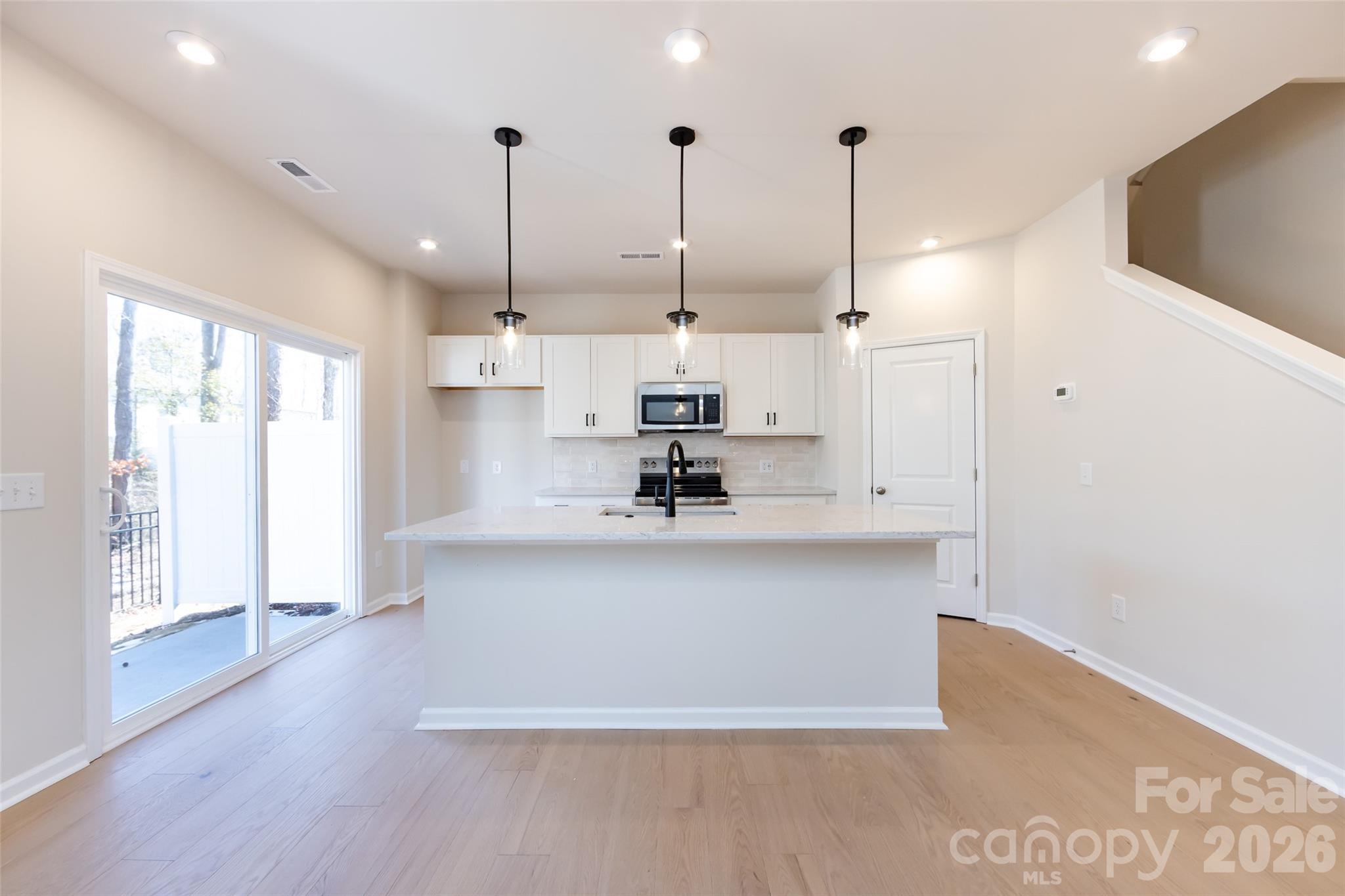 6005 Longar Lane — Charlotte
