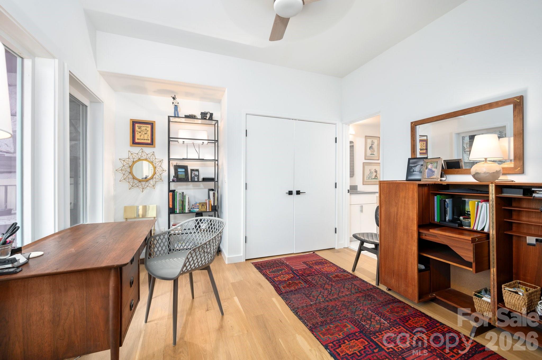 8 Midland Drive — Asheville