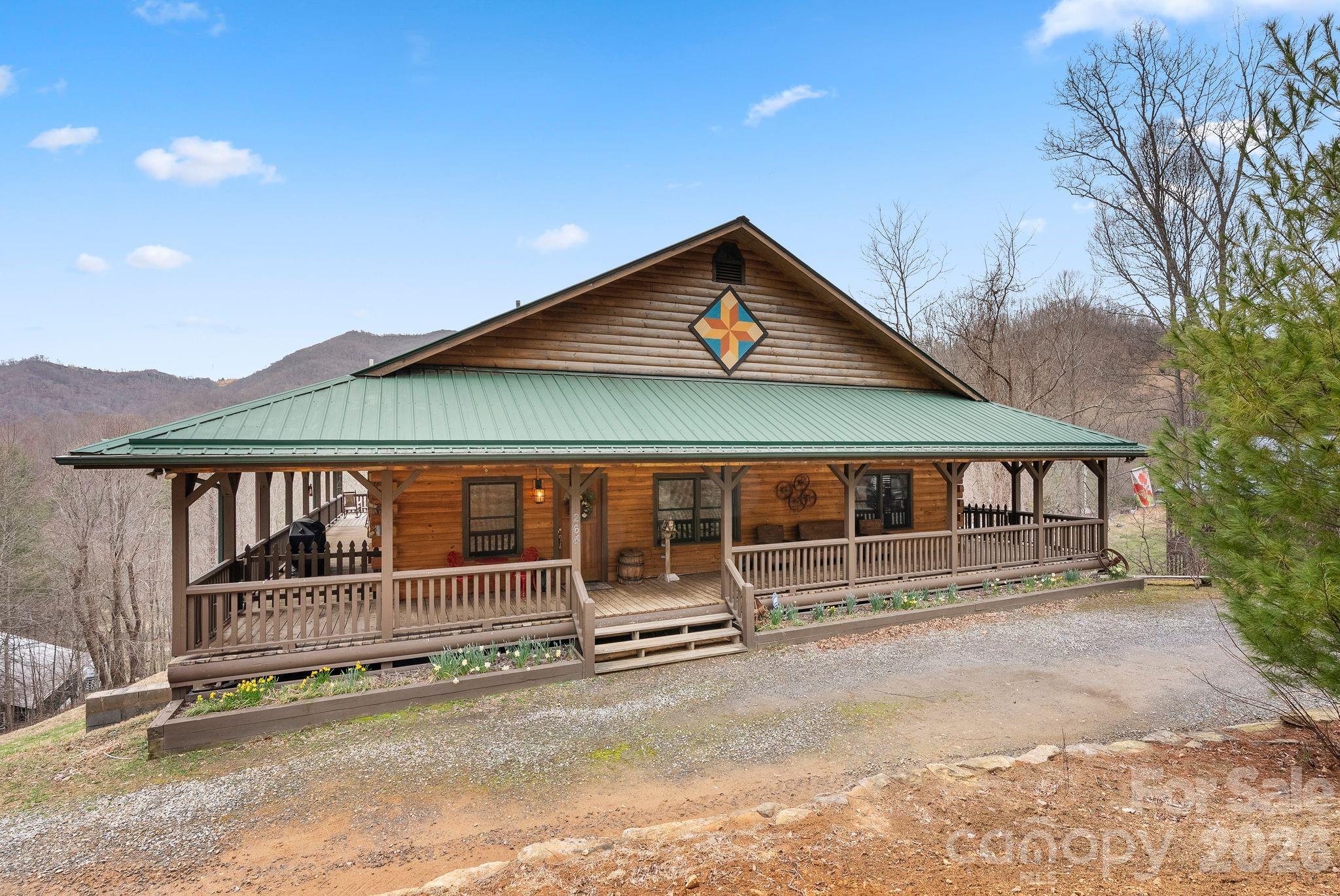 264 Moonbeam Lane — Clyde