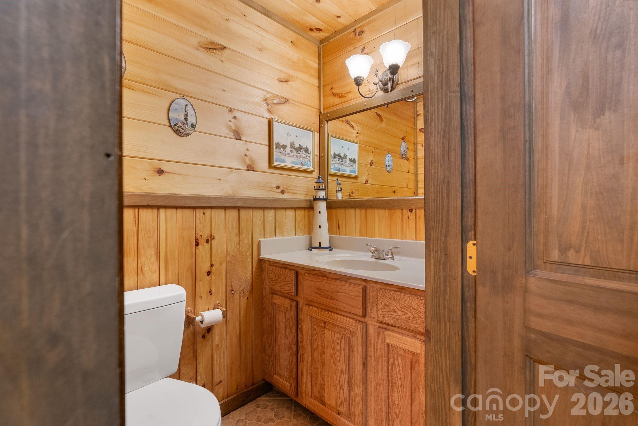 264 Moonbeam Lane — Clyde