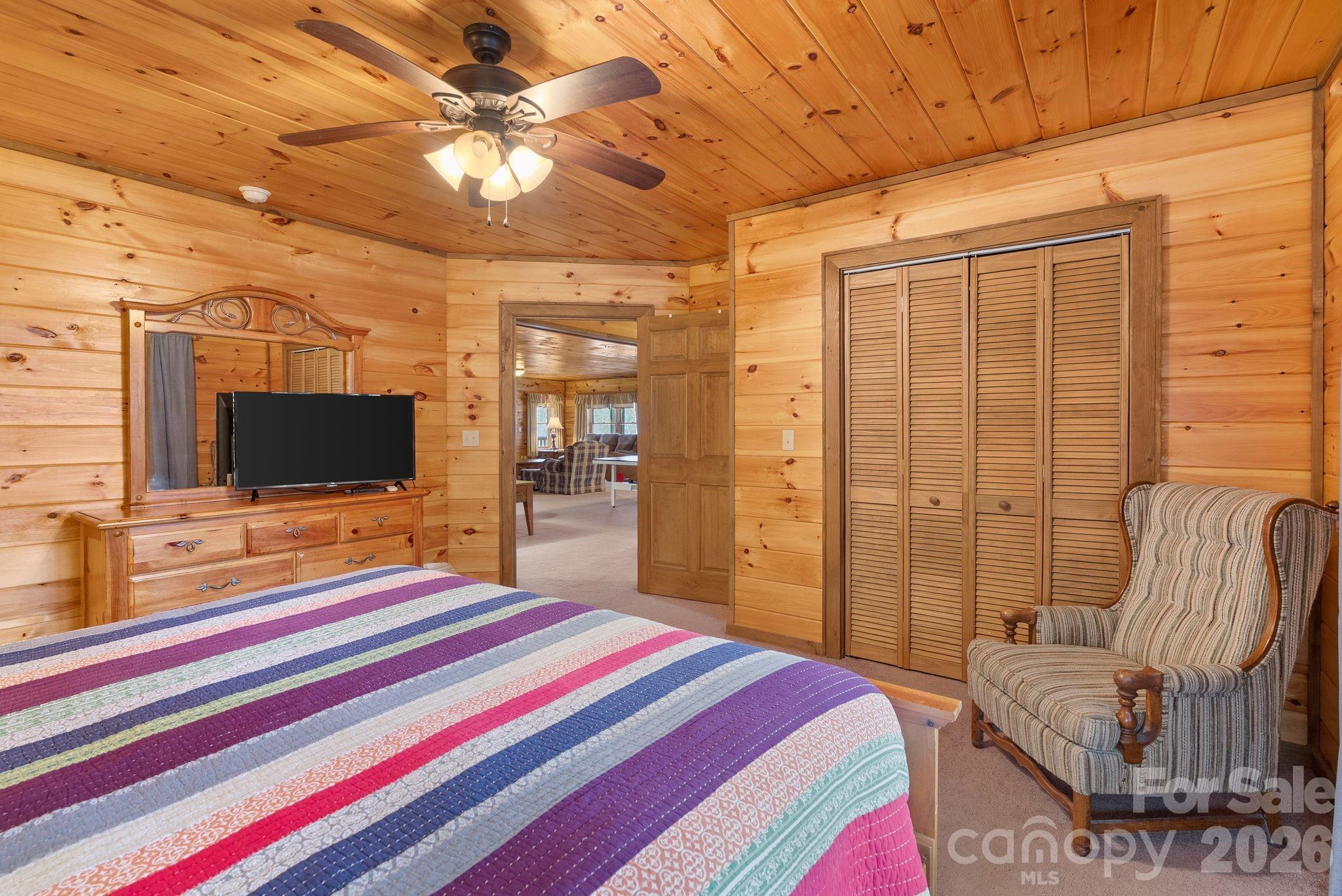 264 Moonbeam Lane — Clyde