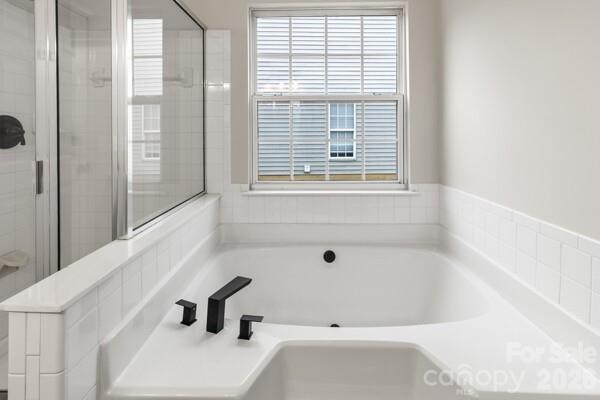11619 Planters Estates Drive — Charlotte
