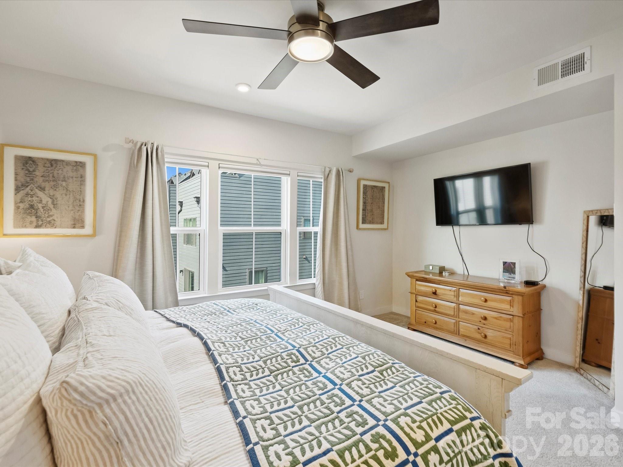 4746 Chastain Avenue — Charlotte