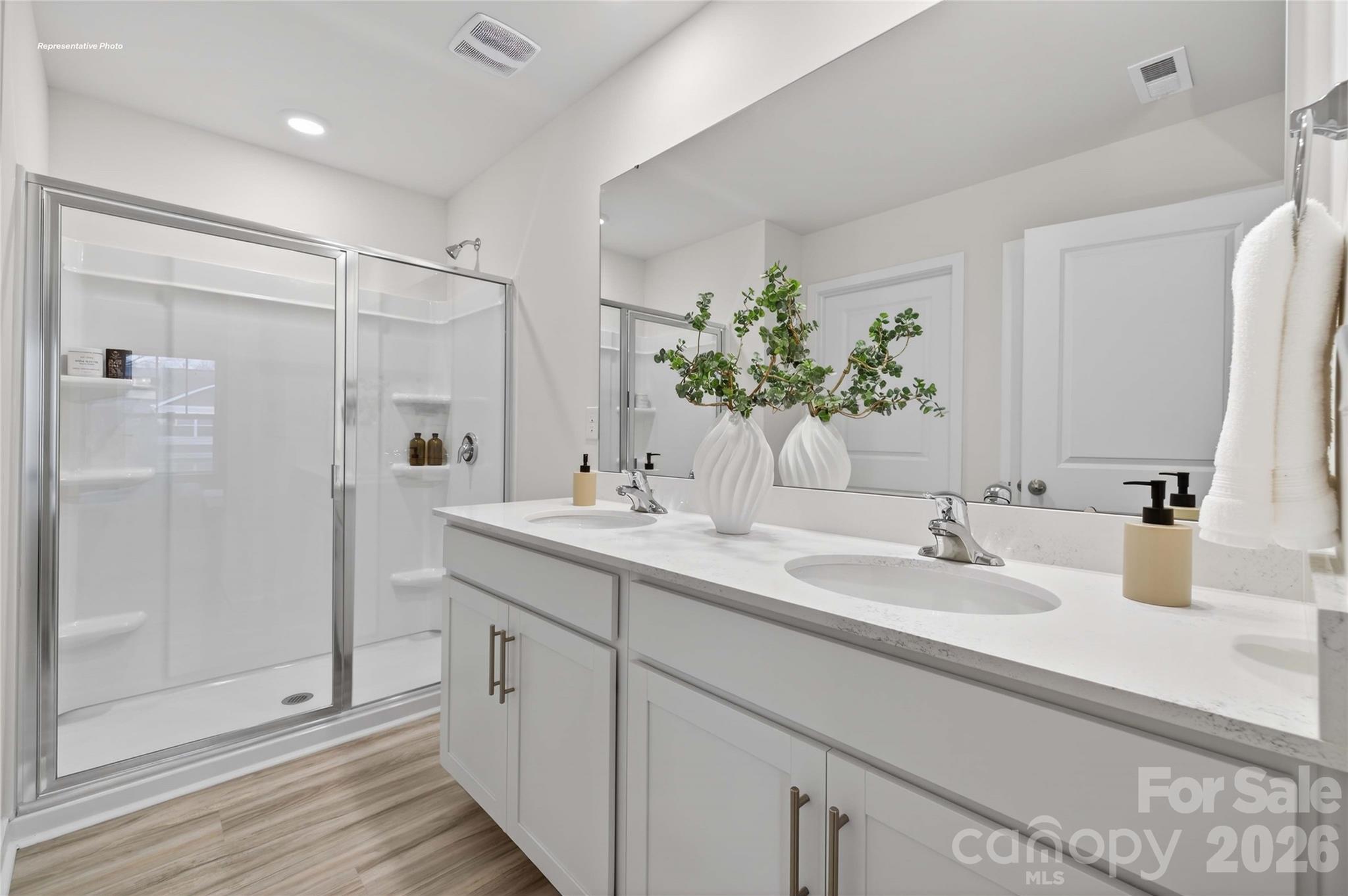 760 14th Avenue Court NE — Hickory