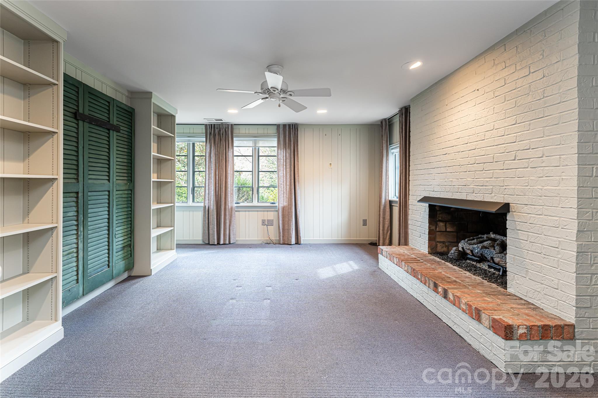 21 Pine Tree Circle — Asheville