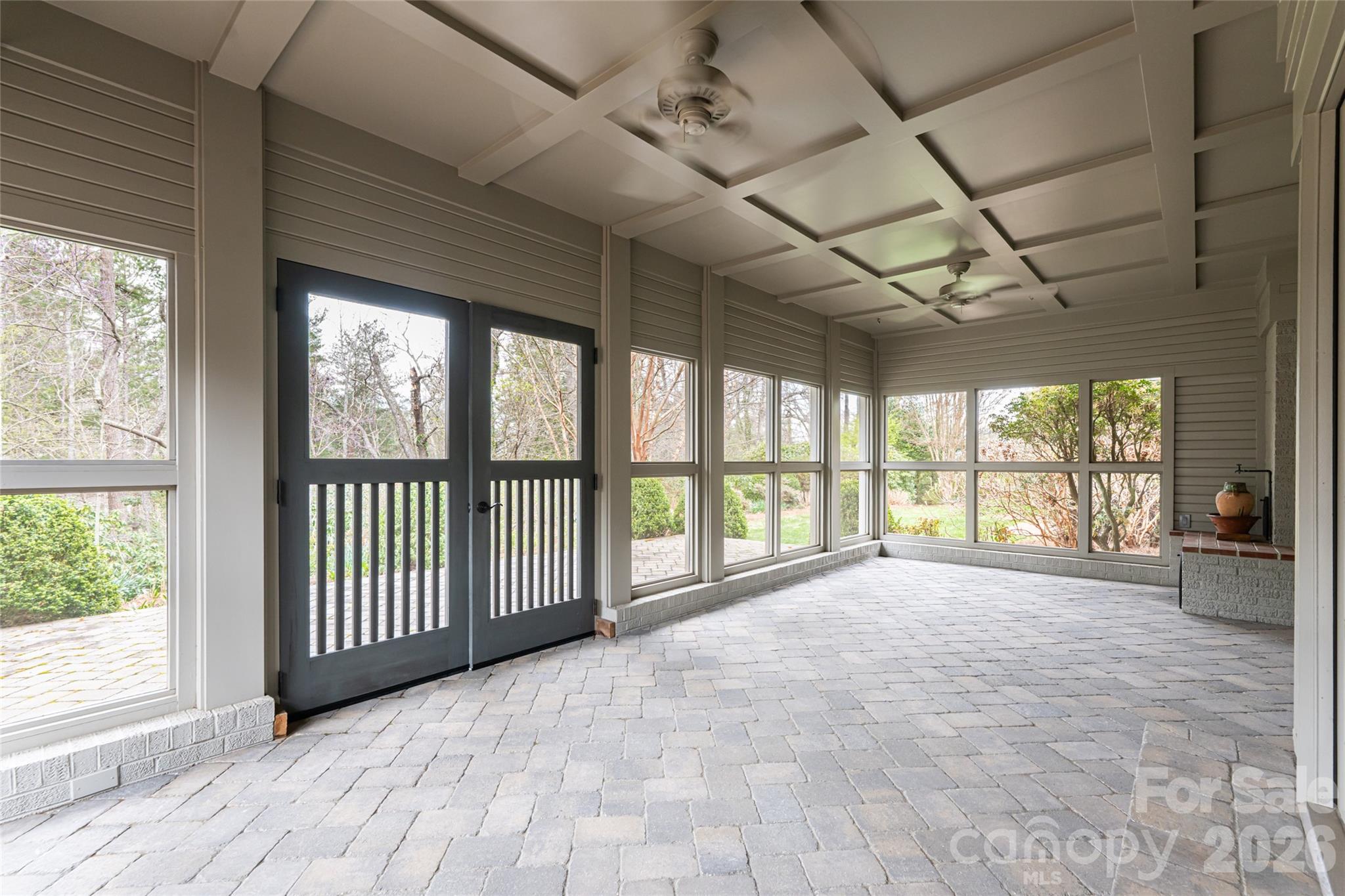 21 Pine Tree Circle — Asheville