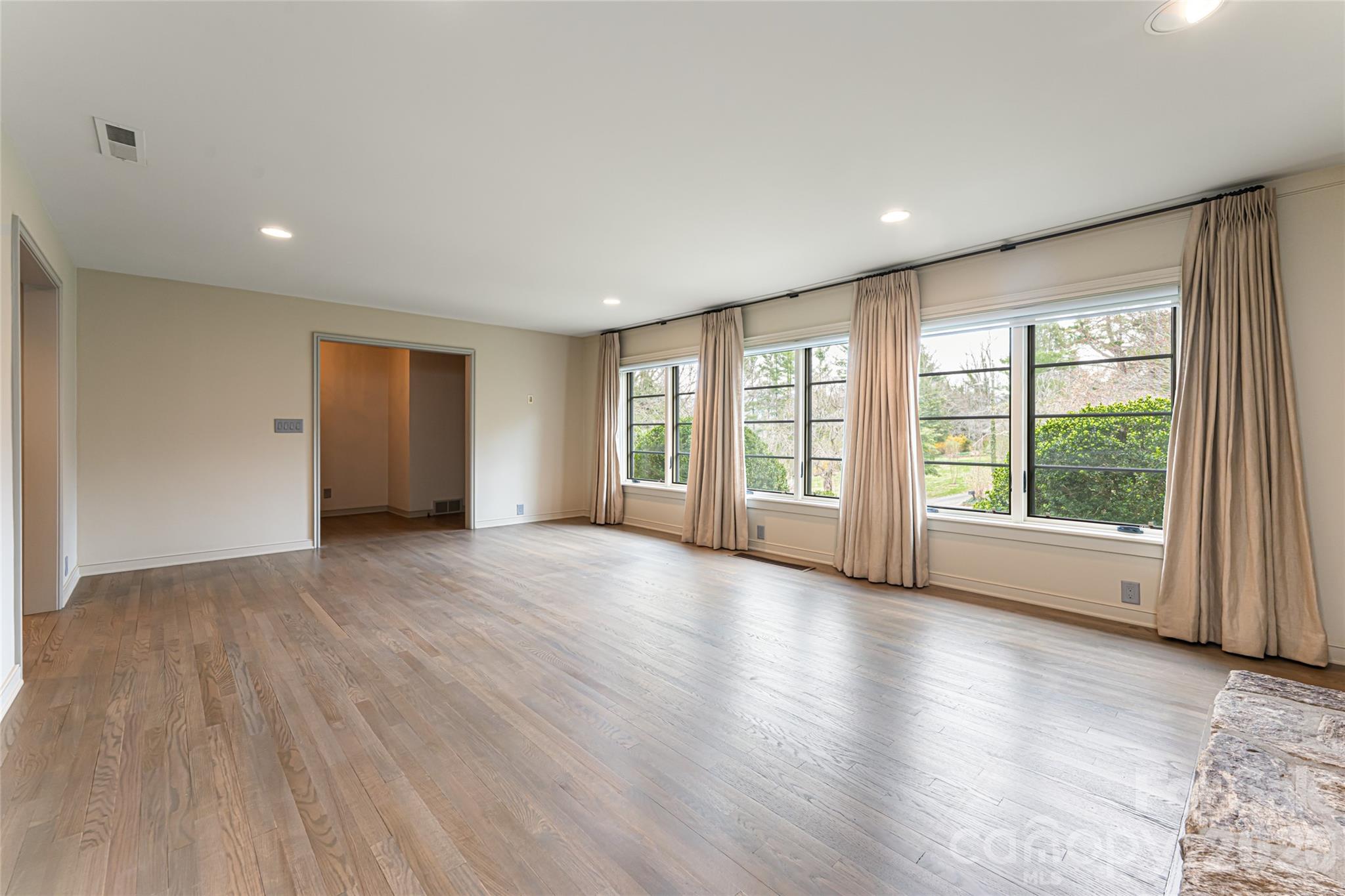21 Pine Tree Circle — Asheville