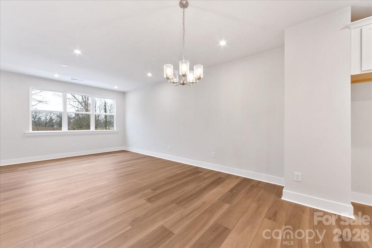 6016 Pivot Court — Charlotte