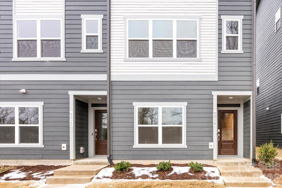 6016 Pivot Court — Charlotte