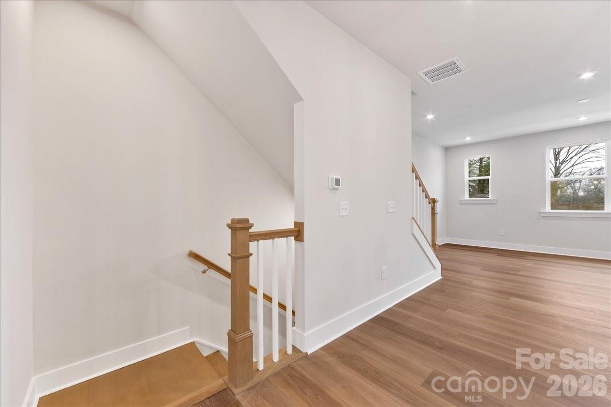6016 Pivot Court — Charlotte