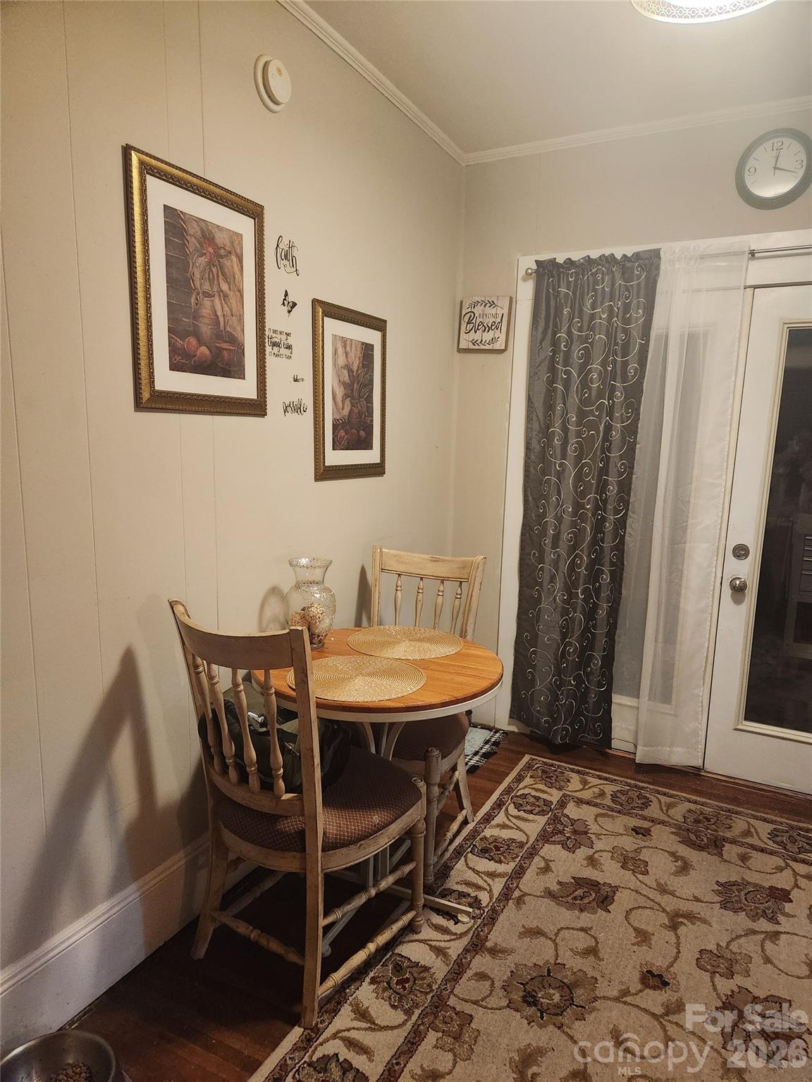 110 E Price Street — Hendersonville
